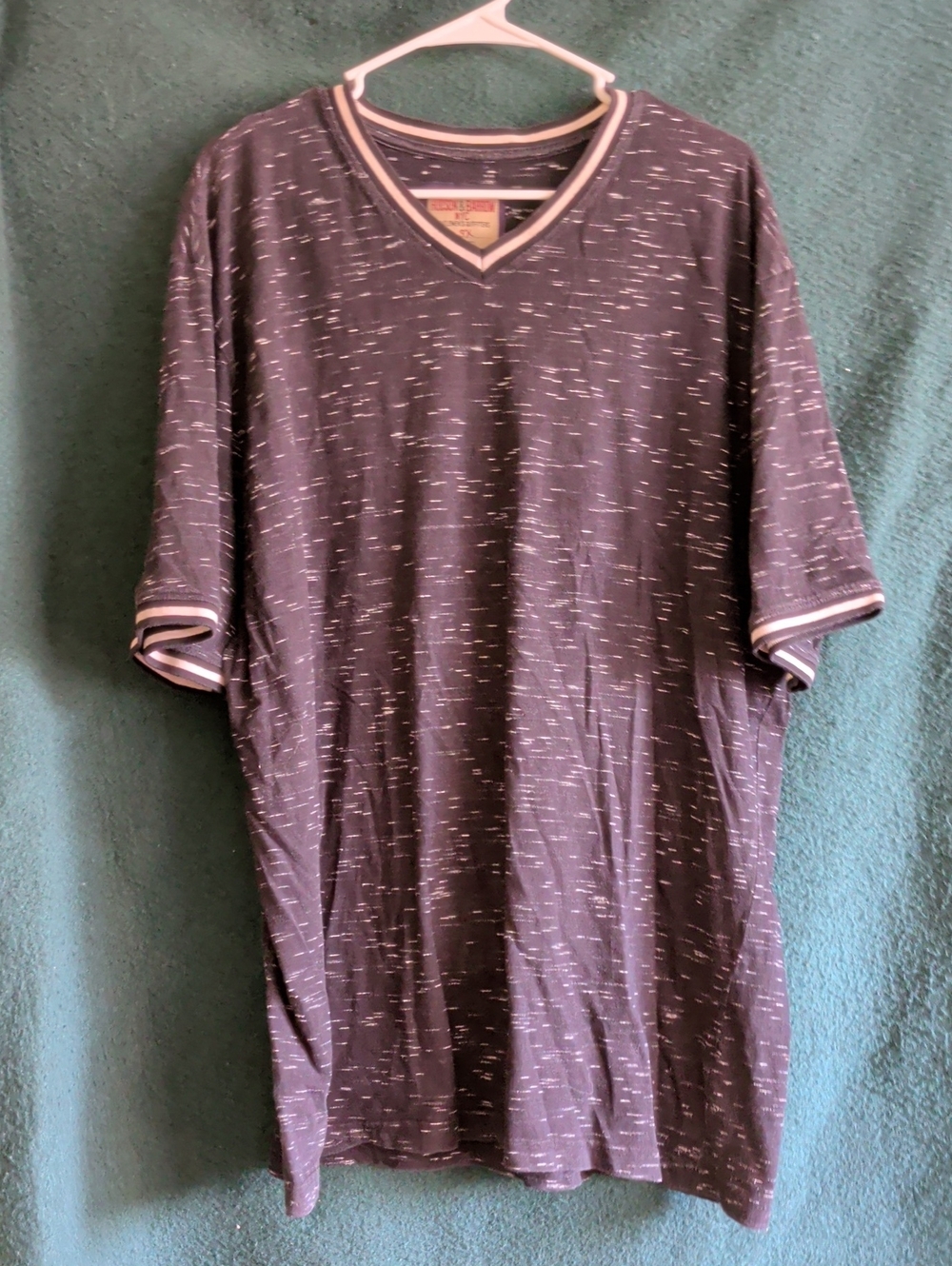 Men's Black V-Neck Short Sleeve Tee with Subtle Fleck